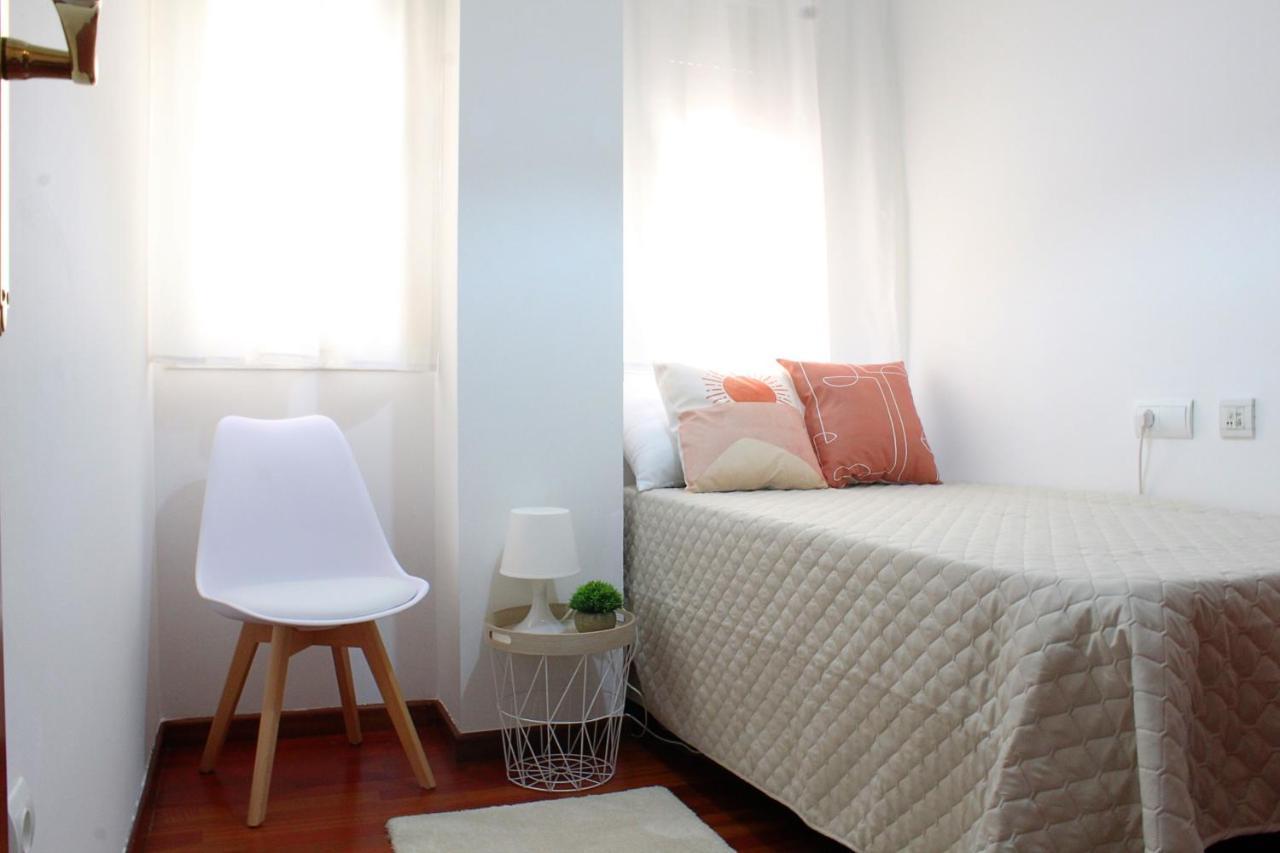 Apartamento Centro Paseo Maritimo Huelva Exterior photo